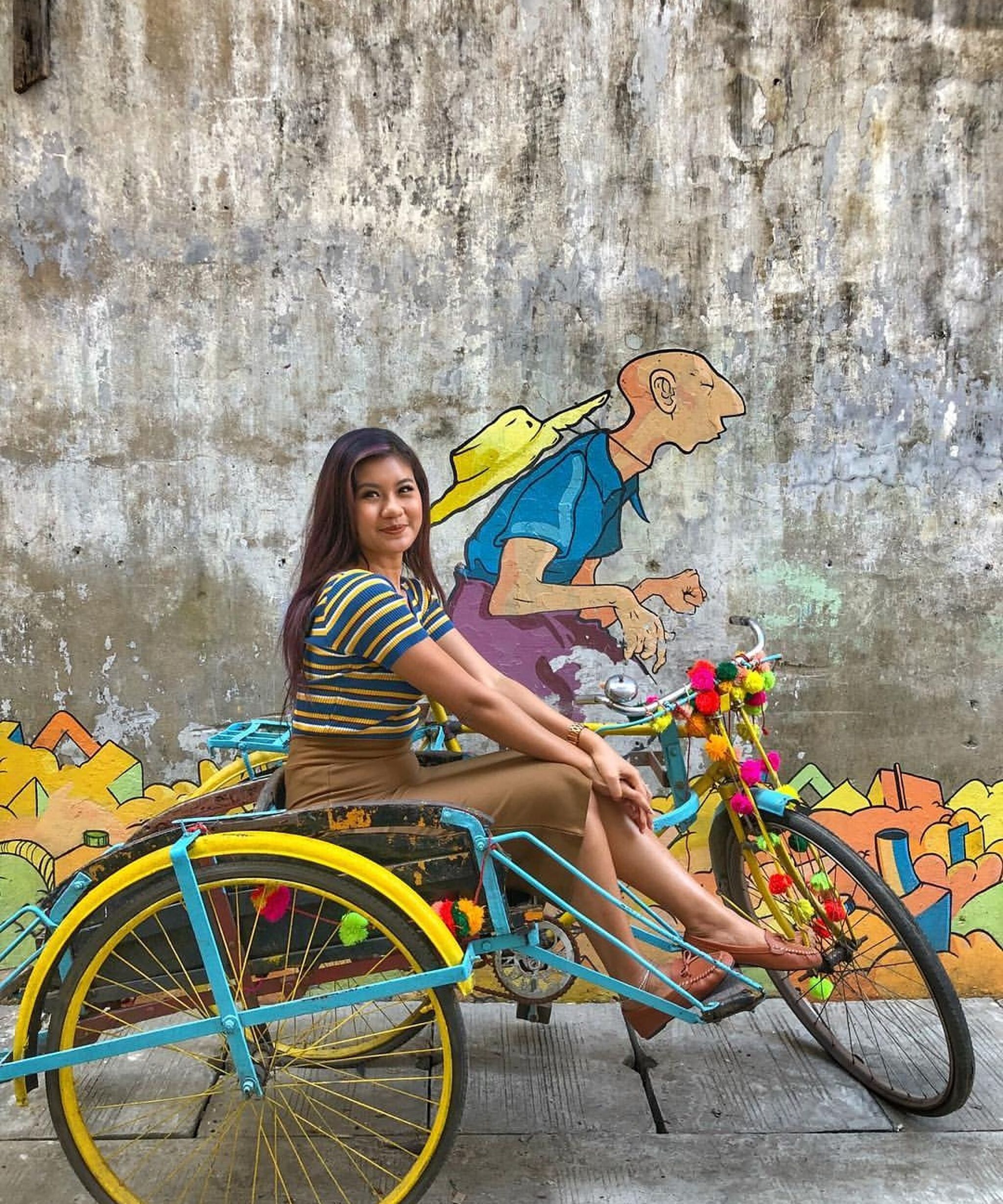 alexandre bertrand&mdash;Htun Htun on his rickshaw
