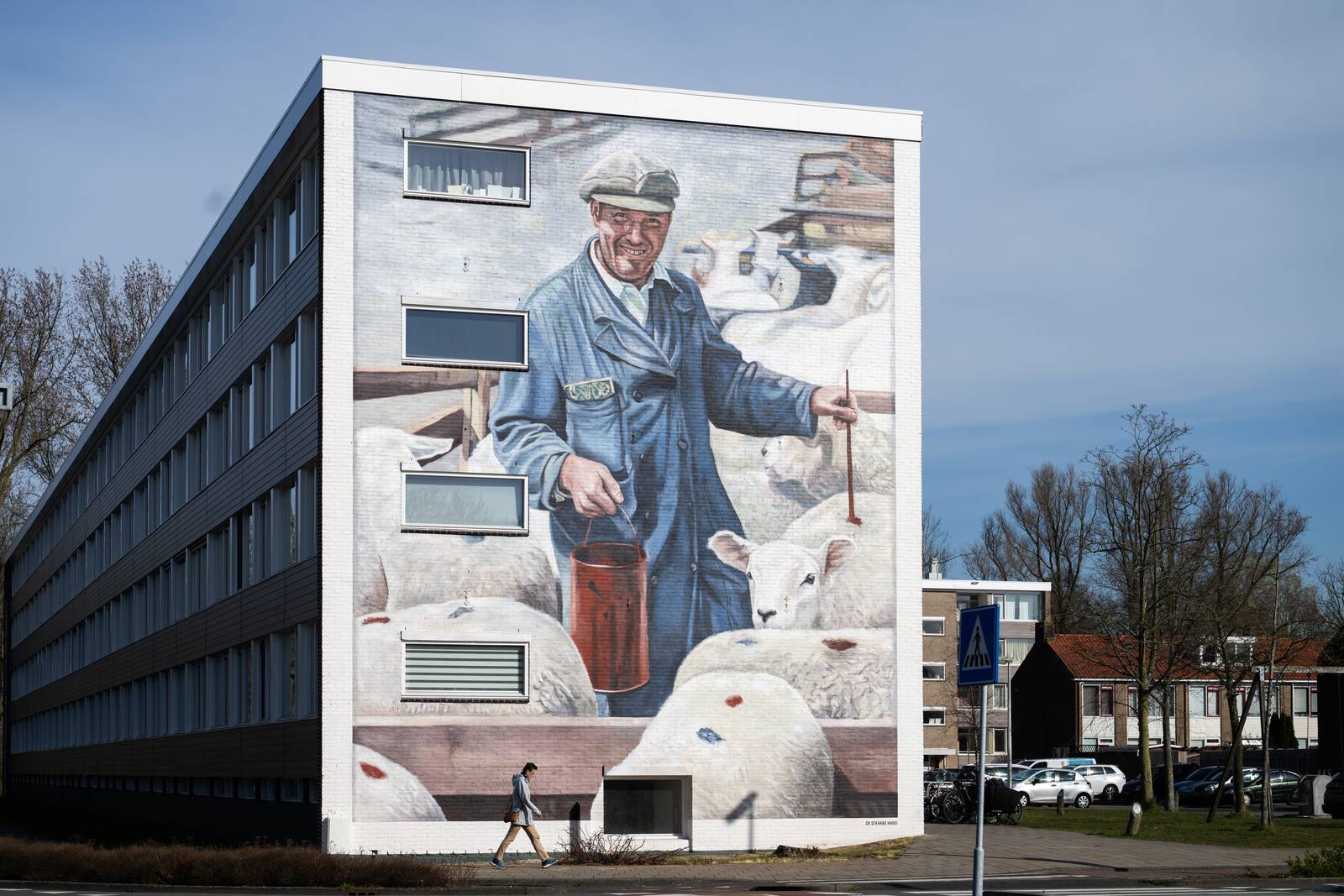De-strakke-hand&mdash;Sheep farmer