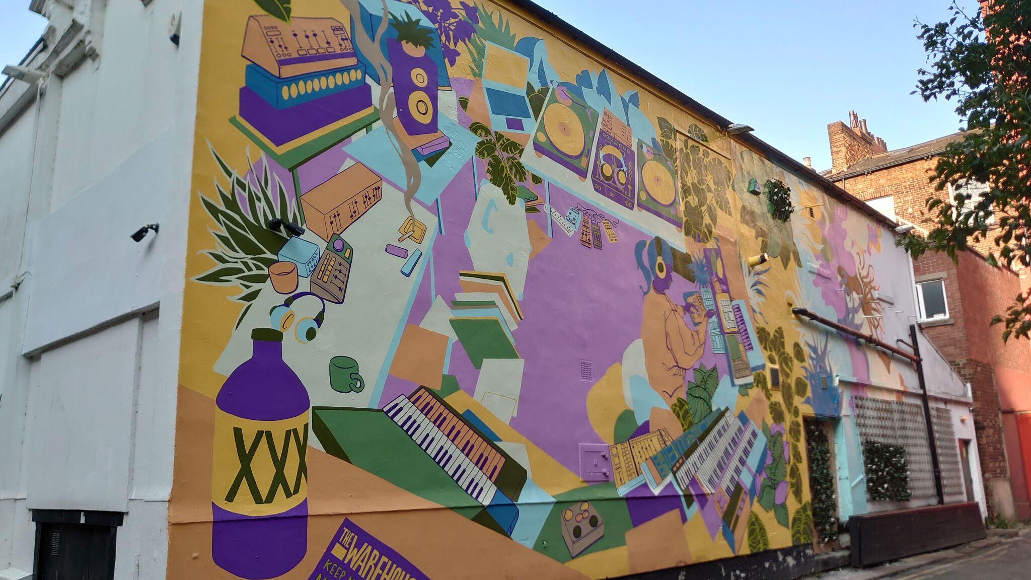 Mike Winnard&mdash;Warehouse Mural