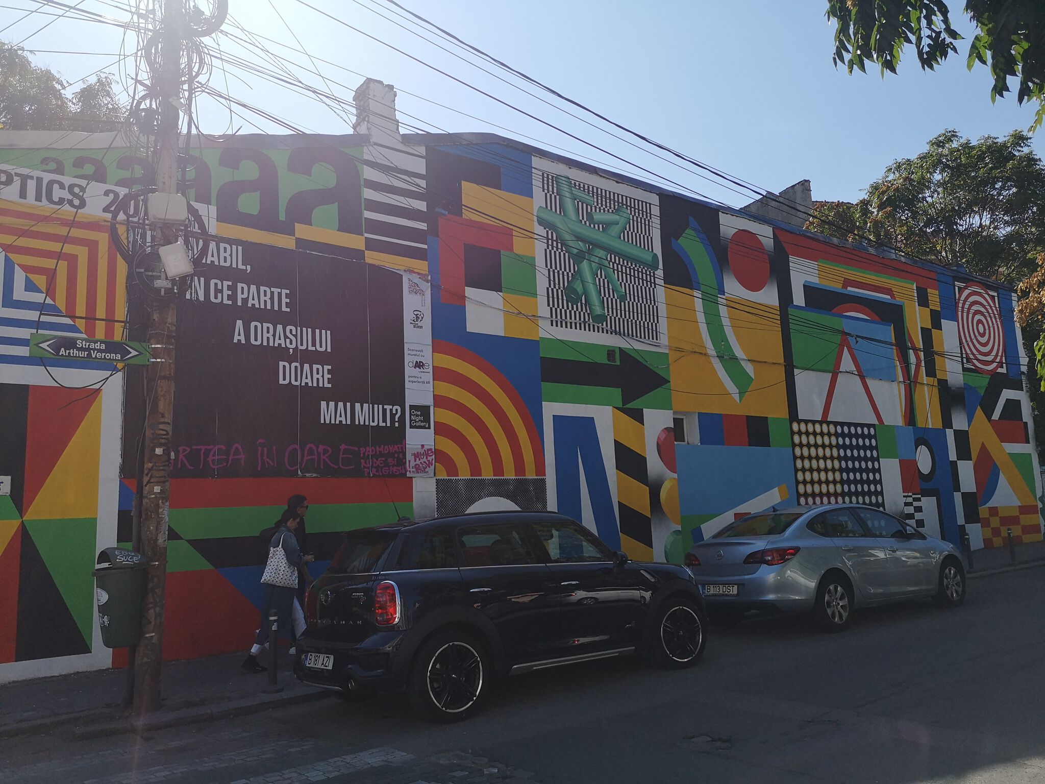 Optics Group, Pren&mdash;The city is the message
