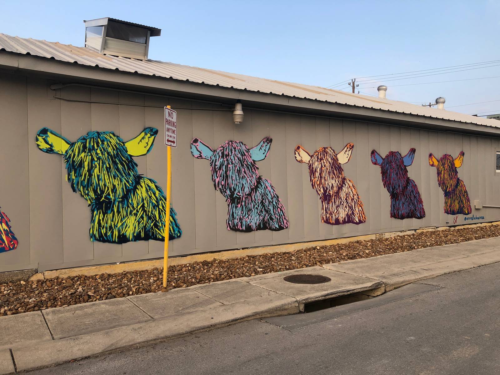 Ernesto Ibanez&mdash;7 Rabbits Mural