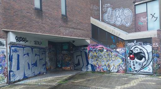 Graffiti spot Shopping 2