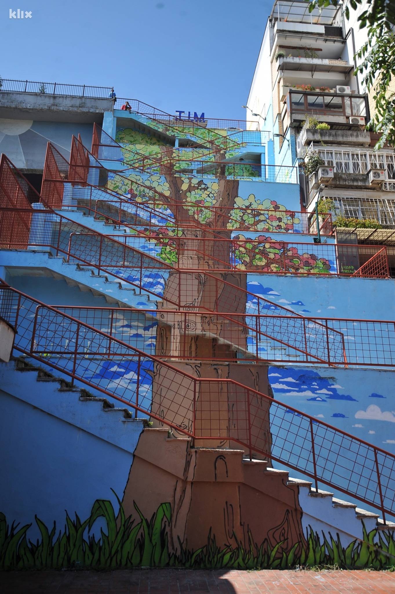 Obojena Klapa&mdash;Ciglane - Lungs of the city