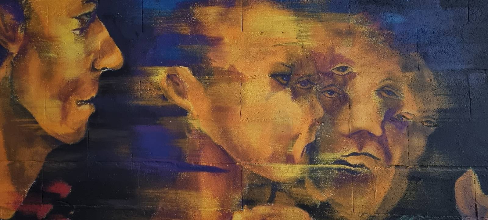 Lucce Lucce&mdash;"Pas de lumière sans ombre, ni d'ombre sans lumière"