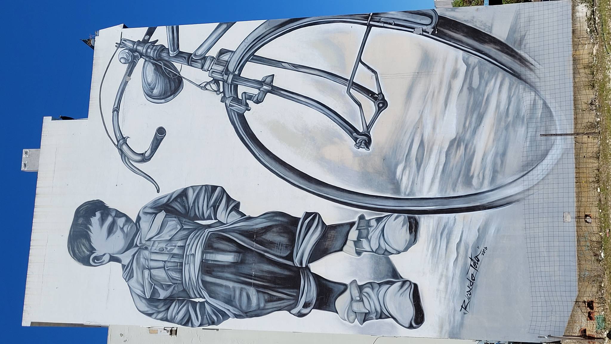 Ricardo Tota&mdash;Boy n Bicycle