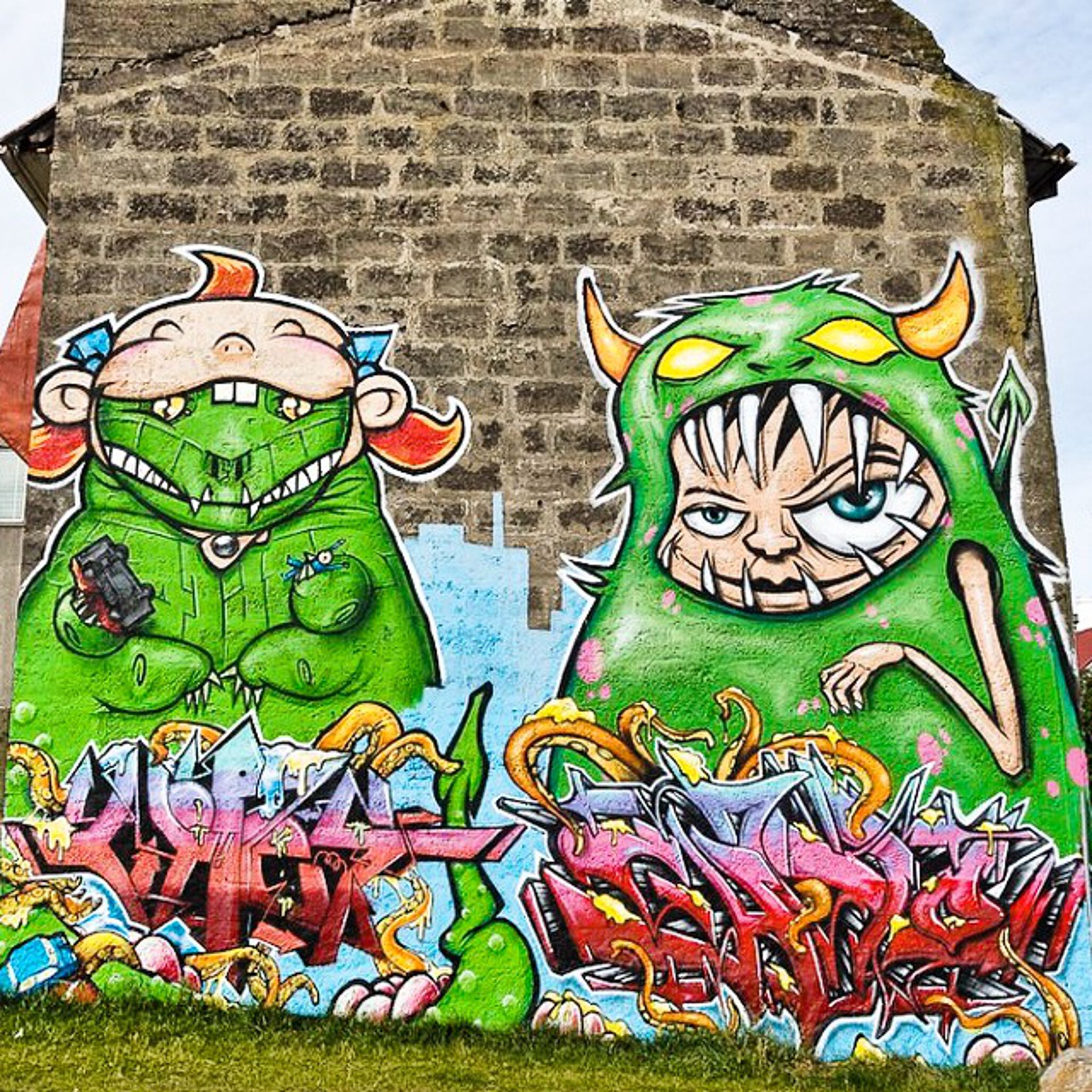 Chulo, atom, Nores&mdash;CHULO•ATOM•NORES
