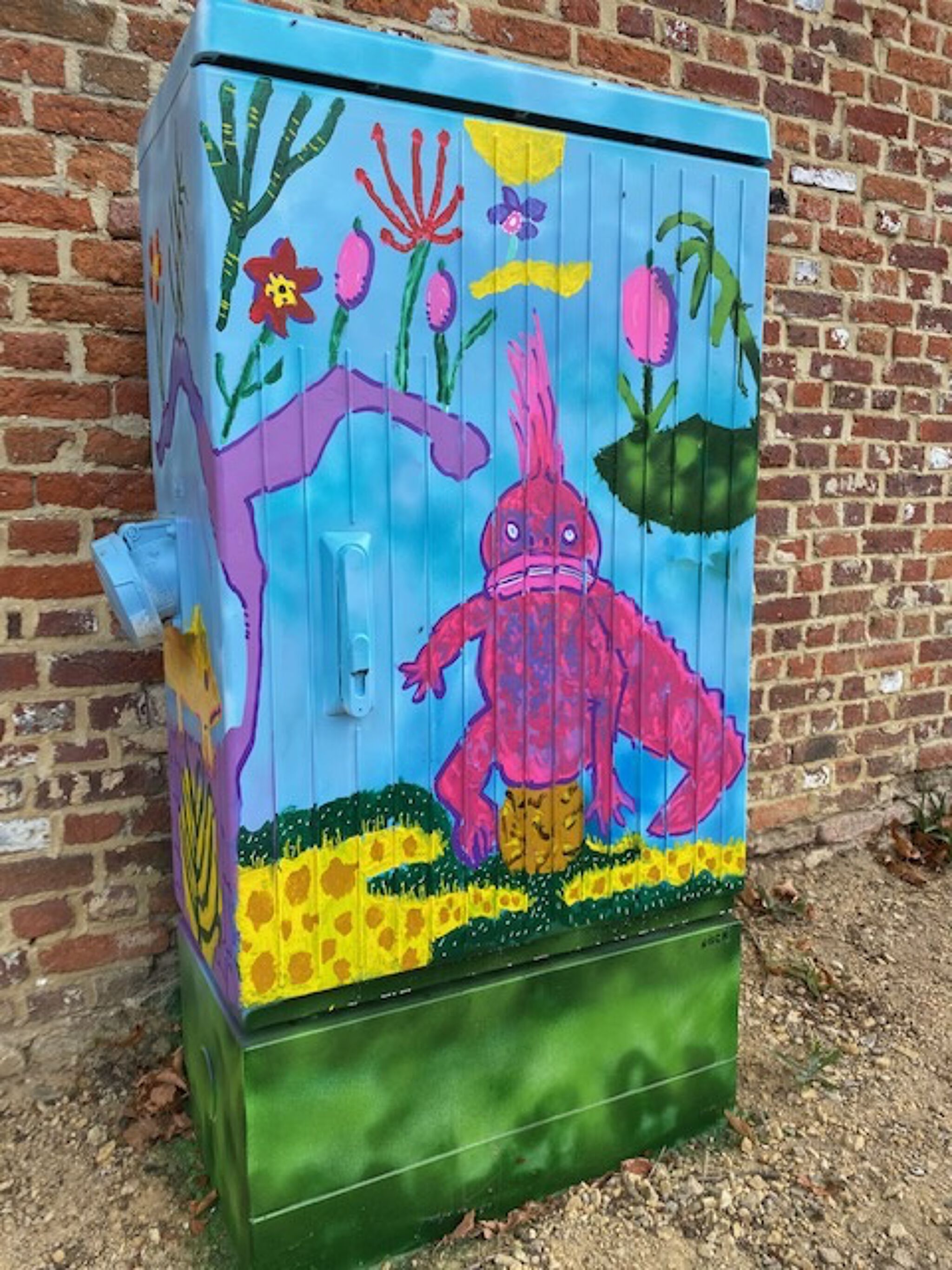Sigrid Joosen&mdash;Tour Elentrik - Watersalamanders