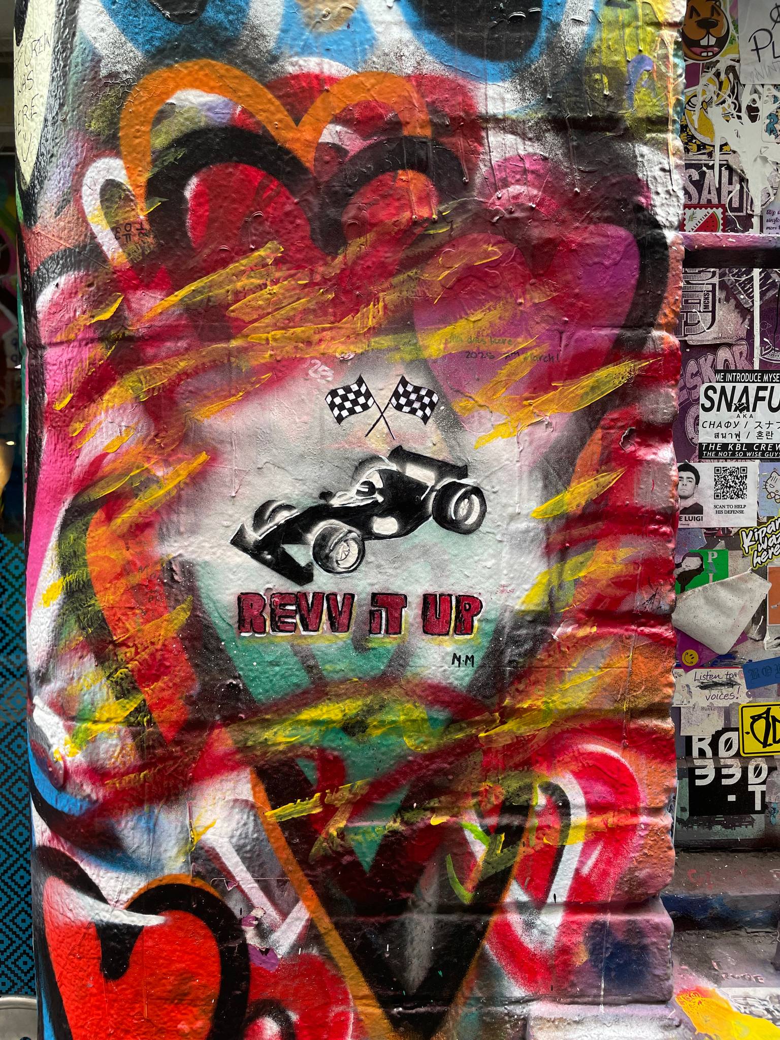 Monochromatic-melbourne&mdash;Revv It Up!