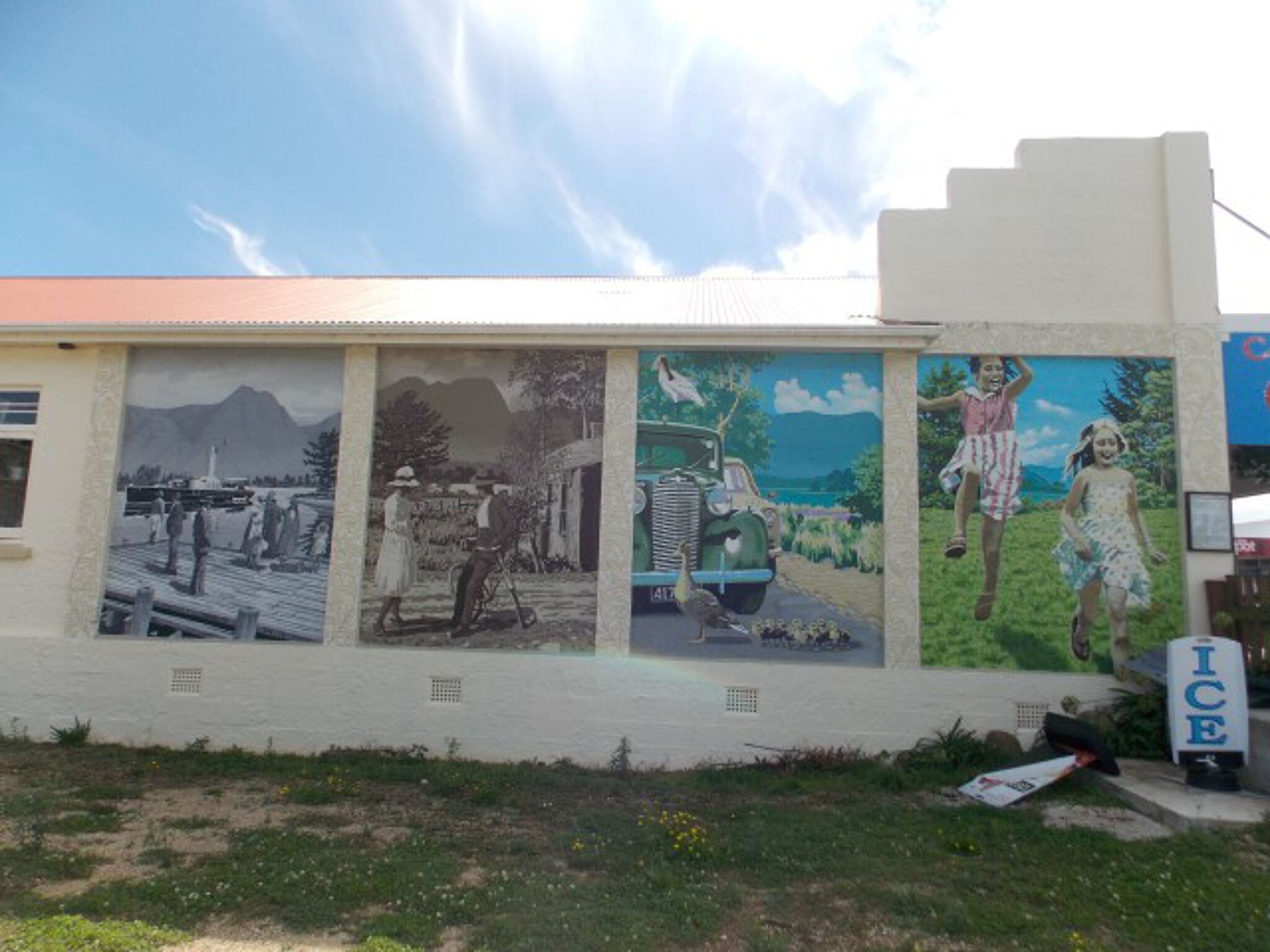 Chris Finlayson, 43 Residents&mdash;Historic & Contemporary Community Life
