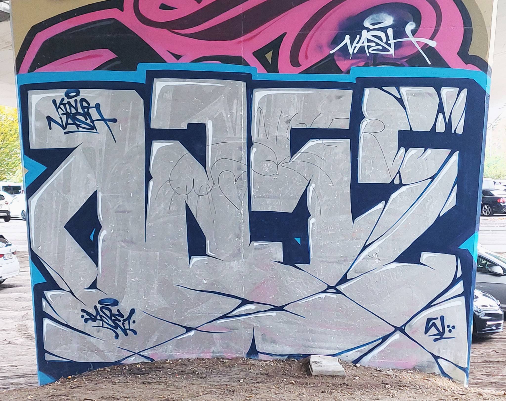 &mdash;Legal Walls